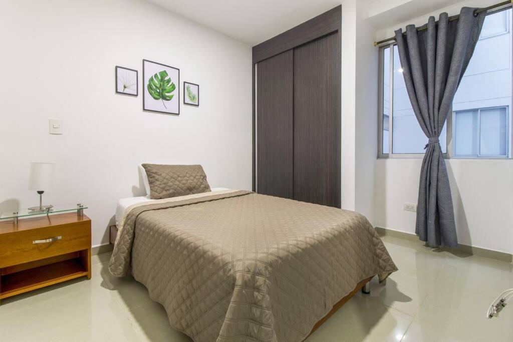 Amplio Apartamento En Calasanz - Estadio 麦德林 外观 照片