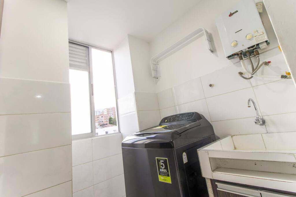 Amplio Apartamento En Calasanz - Estadio 麦德林 外观 照片