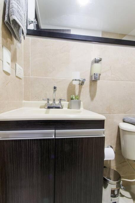 Amplio Apartamento En Calasanz - Estadio 麦德林 外观 照片